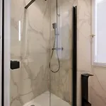 Le 34 Apartment *